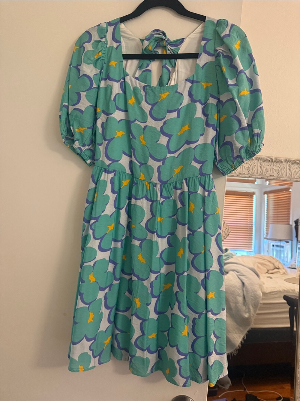 mittoshop Mint Green Floral Puff-Sleeve Mini Dress with Yellow Accents